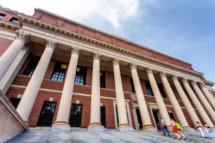 A photo of Widener Memorial Library at Harvard University.