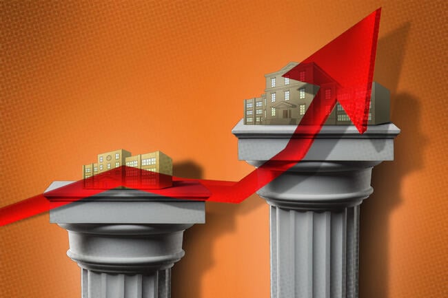 An arrow goes from one column pedestal to another